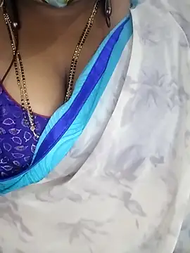 Sexy Radhikaa online show from November 8, 2025, 5:07 am