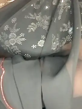 Sexy Radhikaa online show from May 16, 2026, 2:19 am