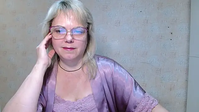 Snapshot of sweetsunset11 chatting on January 13, 2026, 1:38 pm sweetsunset11 online show from January 13, 2026, 1:38 pm