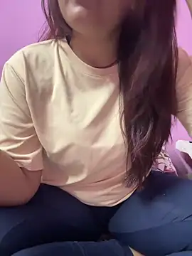Snapshot of _nishalove19 chatting on March 13, 2025, 7:17 pm  nishalove19 online show from March 13, 2025, 7:17 pm