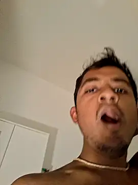 Snapshot of Choco_brownie23 chatting on October 6, 2025, 11:35 pm Choco brownie23 online show from October 6, 2025, 11:35 pm