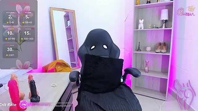 Evangeline johns online show from April 7, 2026, 8:42 pm