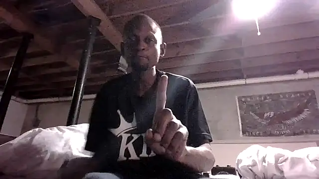 Snapshot of KinGKane84 chatting on December 16, 2024, 7:26 am KinGKane84 online show from December 16, 2024, 7:26 am