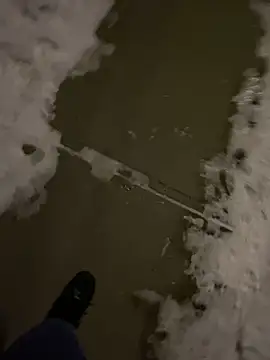 Snapshot of Fuckboy4public chatting on December 26, 2024, 11:32 am Fuckboy4public online show from December 26, 2024, 11:32 am