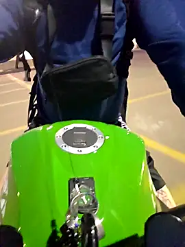 Snapshot of Fuckboy4public chatting on September 11, 2025, 2:33 am Fuckboy4public online show from September 11, 2025, 2:33 am