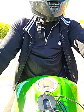 Snapshot of Fuckboy4public chatting on October 3, 2025, 7:33 pm Fuckboy4public online show from October 3, 2025, 7:33 pm