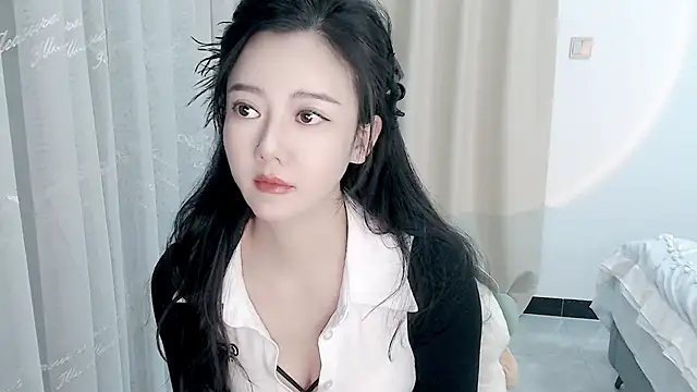 zoe-keke online show from February 15, 2025, 11:06 am