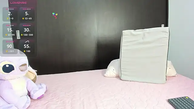 Hannah Baileyy online show from February 26, 2026, 9:36 pm