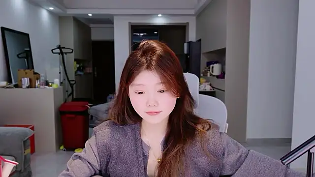 yangyang-1115 online show from December 16, 2025, 5:45 am