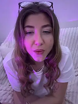 badlills201 online show from March 20, 2026, 2:16 am