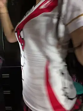 Velyn 18 online show from February 22, 2026, 2:24 am