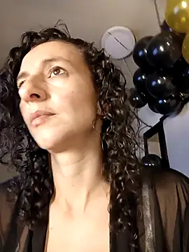 AriannaRussell  online show from March 20, 2026, 1:38 pm