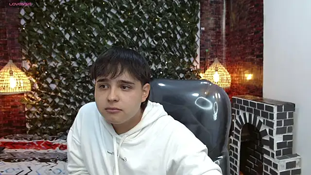 AndrewPherson online show from January 13, 2025, 11:17 pm