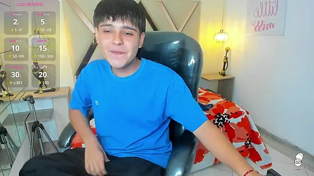 AndrewPherson online show from September 21, 2025, 12:40 pm