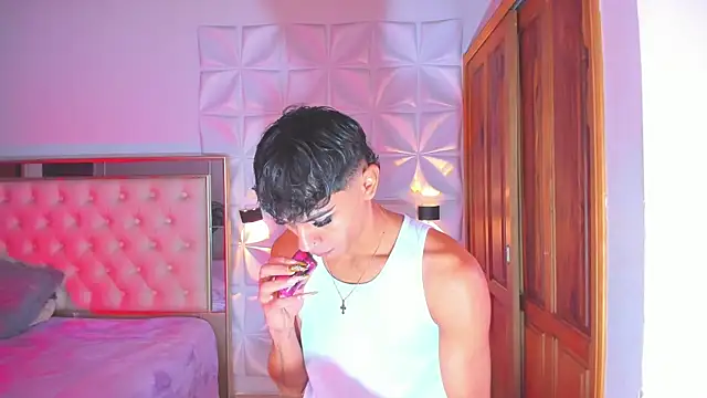 im sebaslopez online show from March 27, 2026, 7:57 pm