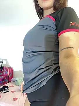 Valery hilthon online show from March 3, 2026, 11:54 pm