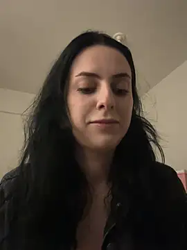 Morguisssz online show from June 4, 2026, 2:17 am