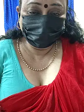 rekha naier online show from October 7, 2025, 4:04 pm