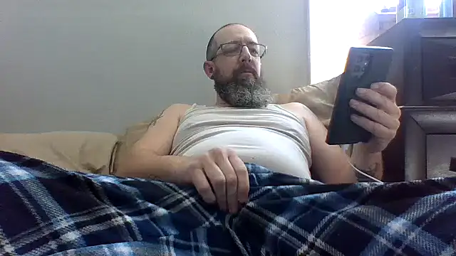 Snapshot of Huskers2020 chatting on February 19, 2025, 6:21 pm Huskers2020 online show from February 19, 2025, 6:21 pm