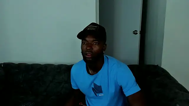 Snapshot of Dylan_Taylor chatting on September 23, 2025, 4:15 am Dylan Taylor online show from September 23, 2025, 4:15 am