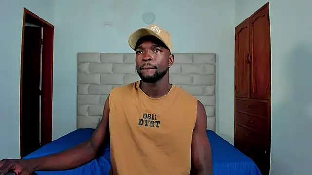 Dylan Taylor online show from November 26, 2025, 12:39 pm