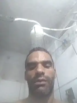 Snapshot of Alissonrafael chatting on July 15, 2026, 3:45 am Alissonrafael online show from July 15, 2026, 3:45 am