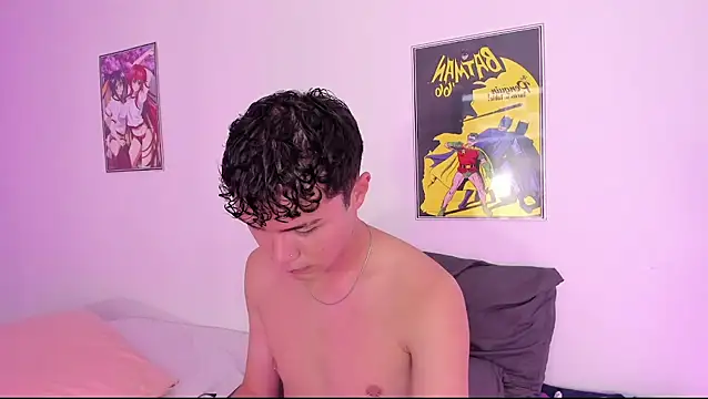 crushnier online show from December 17, 2024, 8:21 pm