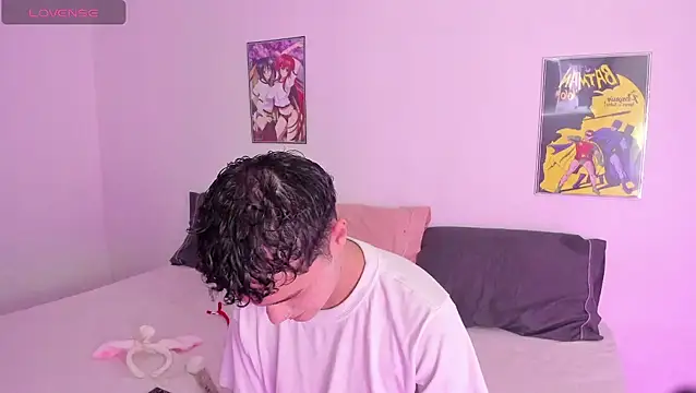 crushnier online show from February 28, 2025, 3:04 pm