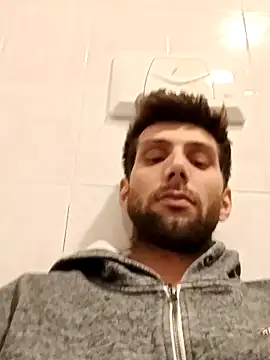 Snapshot of dariodario chatting on January 18, 2025, 8:19 pm dariodario online show from January 18, 2025, 8:19 pm