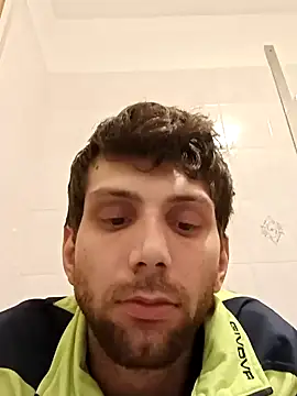 Snapshot of dariodario chatting on February 1, 2025, 5:05 pm dariodario online show from February 1, 2025, 5:05 pm