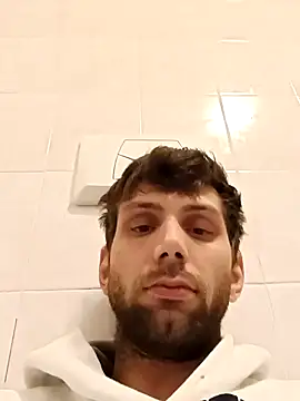 Snapshot of dariodario chatting on February 4, 2025, 9:17 am dariodario online show from February 4, 2025, 9:17 am