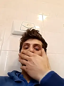 Snapshot of dariodario chatting on February 13, 2025, 1:05 pm dariodario online show from February 13, 2025, 1:05 pm