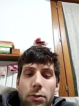 Snapshot of dariodario chatting on February 15, 2025, 11:28 am dariodario online show from February 15, 2025, 11:28 am