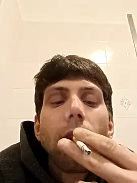 Snapshot of dariodario chatting on February 15, 2025, 10:52 pm dariodario online show from February 15, 2025, 10:52 pm