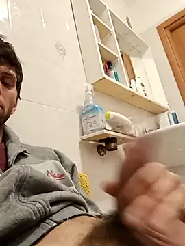 Snapshot of dariodario chatting on February 20, 2025, 9:22 am dariodario online show from February 20, 2025, 9:22 am