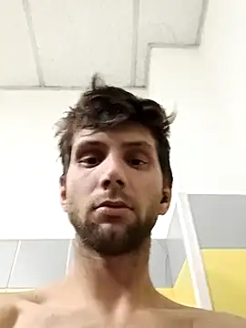 Snapshot of dariodario chatting on February 20, 2025, 5:29 pm dariodario online show from February 20, 2025, 5:29 pm