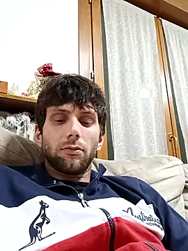 Snapshot of dariodario chatting on February 23, 2025, 12:30 am dariodario online show from February 23, 2025, 12:30 am