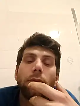 Snapshot of dariodario chatting on February 24, 2025, 7:09 pm dariodario online show from February 24, 2025, 7:09 pm