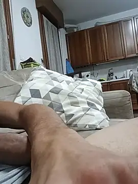 Snapshot of dariodario chatting on October 1, 2025, 9:32 pm dariodario online show from October 1, 2025, 9:32 pm