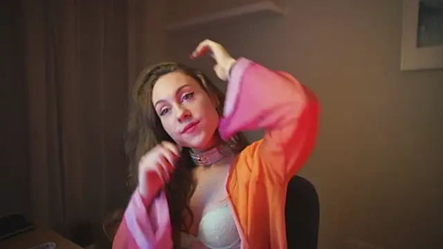 Snapshot of Berberis__Silene chatting on November 3, 2025, 7:26 pm Berberis Silene online show from November 3, 2025, 7:26 pm