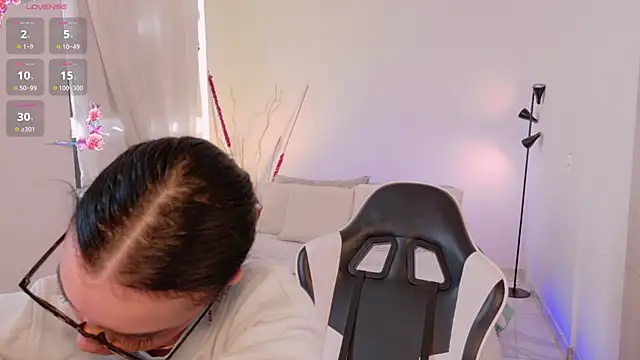 AnabelWolf online show from January 14, 2026, 12:44 pm