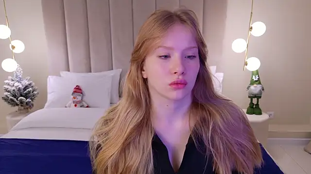 Snapshot of MichelleReid chatting on December 12, 2024, 3:21 am MichelleReid online show from December 12, 2024, 3:21 am