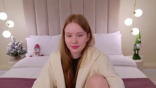 Snapshot of MichelleReid chatting on January 9, 2025, 6:17 am MichelleReid online show from January 9, 2025, 6:17 am