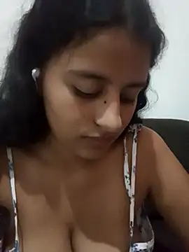 Snapshot of Babydol18_ chatting on January 12, 2025, 12:39 am Babydol18 online show from January 12, 2025, 12:39 am