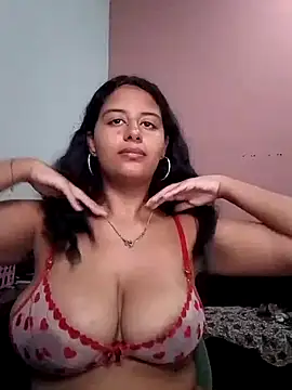 Snapshot of Babydol18_ chatting on January 30, 2025, 8:32 am Babydol18 online show from January 30, 2025, 8:32 am