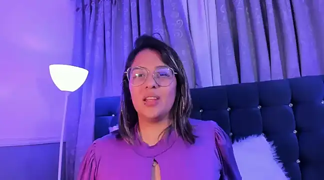 Pandoracherry online show from February 5, 2025, 6:24 am