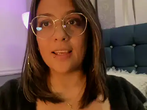 Pandoracherry online show from March 17, 2025, 11:53 am