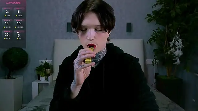 Simona Rain online show from February 1, 2025, 10:15 am