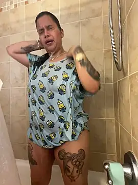 Snapshot of shyfr34k chatting on December 9, 2024, 9:37 pm shyfr34k online show from December 9, 2024, 9:37 pm