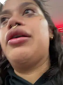 Snapshot of shyfr34k chatting on January 10, 2025, 6:09 am shyfr34k online show from January 10, 2025, 6:09 am